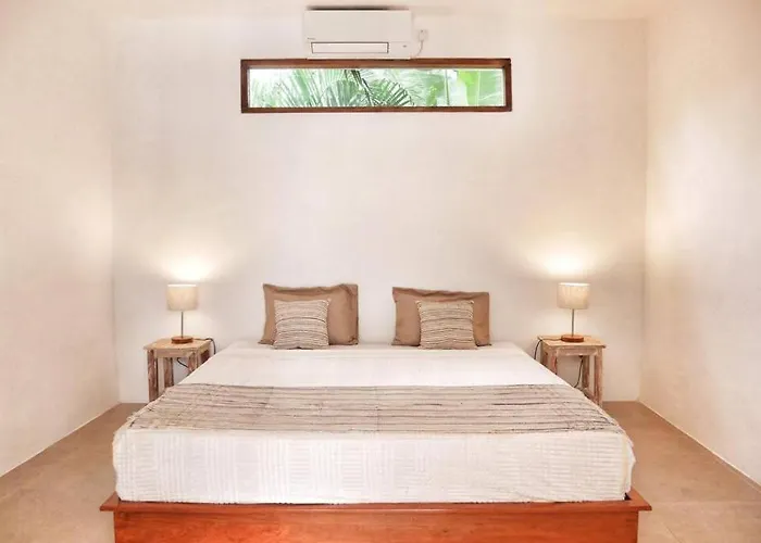 Charming 3 Bedrooms In The Heart Of Canggu, Echo Villa *