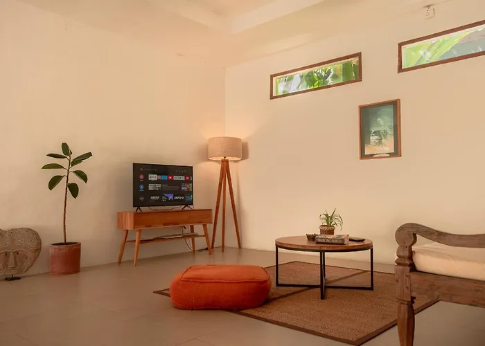 Charming 3 Bedrooms In The Heart Of Canggu, Echo *