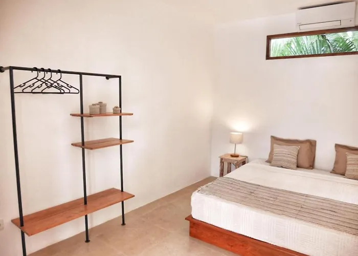 Charming 3 Bedrooms In The Heart Of Canggu, Echo Villa *
