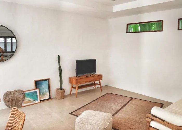 Charming 3 Bedrooms In The Heart Of Canggu, Echo